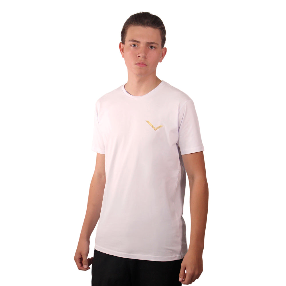 PY0018-003 PONY PRENDAS REMERAS MASCULINO 50TH CHEVRON CENTENNIAL BLANCO