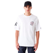 60502555 New Era Prendas Remeras MLB Grphc Os Tee Neyyan Whinvy White