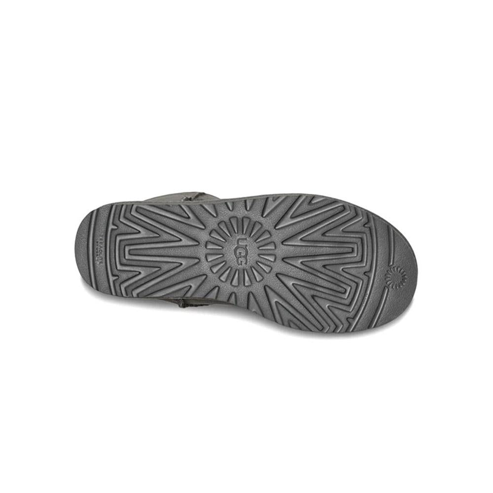 UGG Bota Femenino Classic Short II Grey