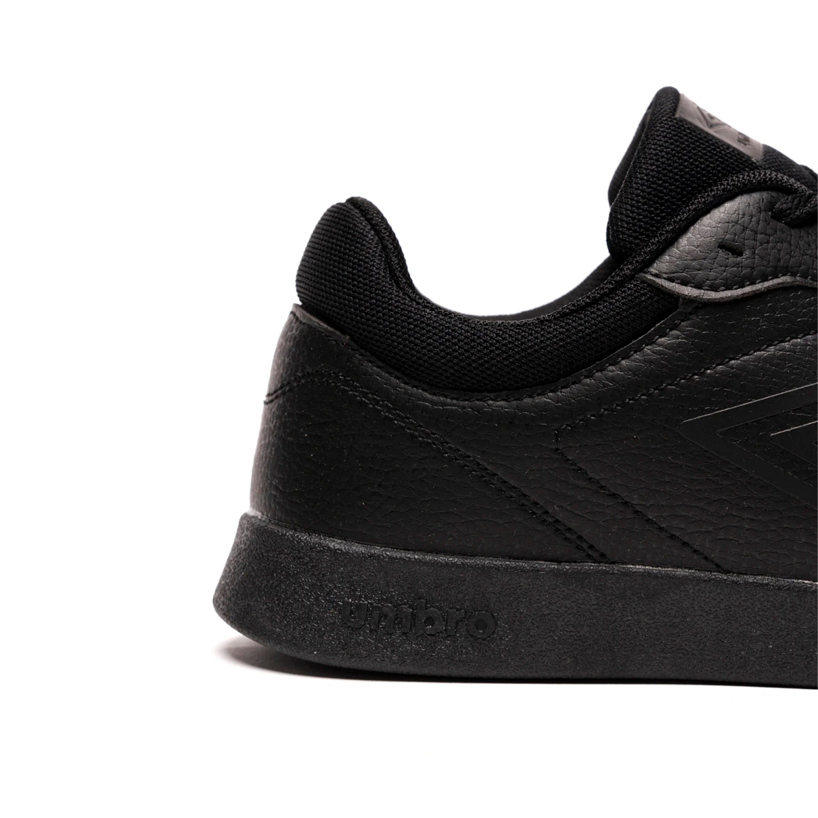 20106090-022 Umbro Calzados Lifestyle Masculino Moda Forge Negro